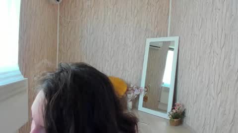 Aisha online show from February 14, 2025, 11:42 am