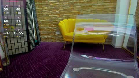 Aisha online show from October 18, 2025, 3:53 am