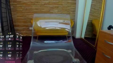 Aisha online show from October 20, 2025, 3:51 am