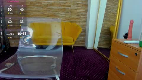 Aisha online show from October 25, 2025, 4:09 am