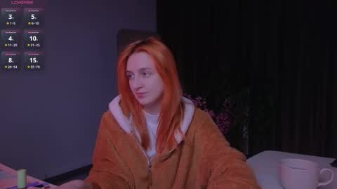 Snapshot of aishiro chatting on December 5, 2025, 1:52 pm aishiro online show from December 5, 2025, 1:52 pm