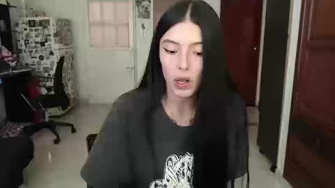 Aizen My- online show from October 20, 2025, 5:57 pm