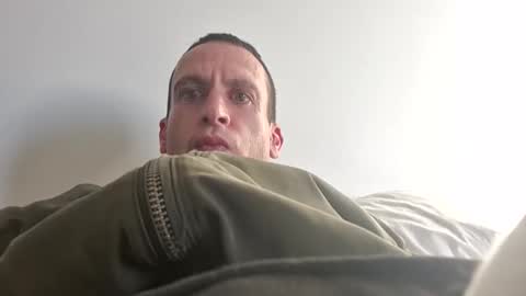 ajwilder online show from December 5, 2025, 7:50 am