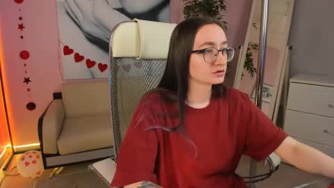 akaheby online show from February 18, 2025, 12:06 pm