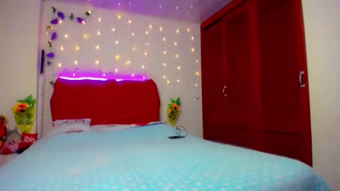 Akai Kraz  online show from December 18, 2025, 5:57 am