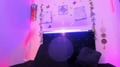 akarirosetti online show from September 22, 2025, 12:40 pm