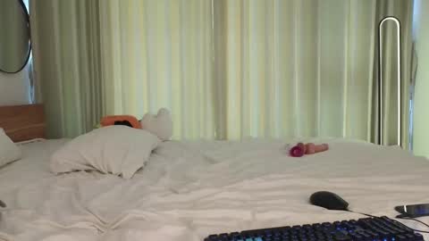 akina_star online show from February 16, 2025, 4:53 am