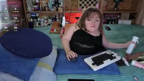 Snapshot of akindmodel chatting on November 9, 2025, 3:38 am Natalie online show from November 9, 2025, 3:38 am