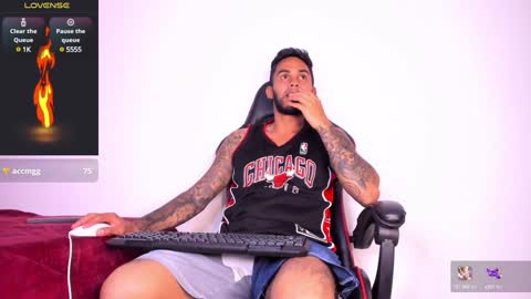 Snapshot of akira_tattoo chatting on February 3, 2025, 4:25 am Akira online show from February 3, 2025, 4:25 am