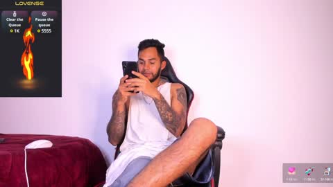 Snapshot of akira_tattoo chatting on February 4, 2025, 3:33 am Akira online show from February 4, 2025, 3:33 am