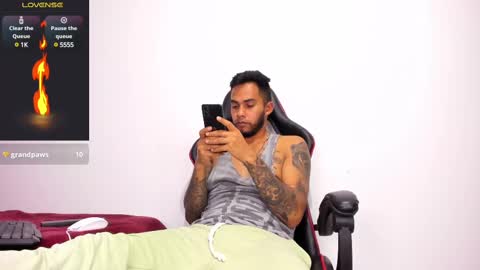 Snapshot of akira_tattoo chatting on February 21, 2025, 3:34 am Akira online show from February 21, 2025, 3:34 am