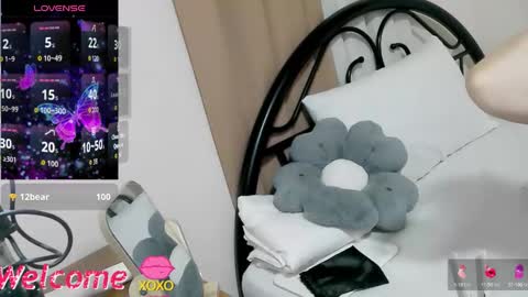 Snapshot of akishaa chatting on October 28, 2025, 1:47 pm akishaa online show from October 28, 2025, 1:47 pm