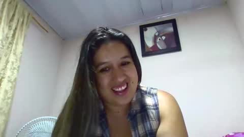Snapshot of alahia_fox chatting on January 14, 2025, 8:09 am alahia online show from January 14, 2025, 8:09 am