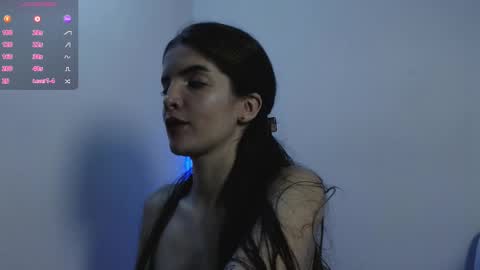 Snapshot of alahia_sky chatting on October 18, 2025, 2:07 pm online show from October 18, 2025, 2:07 pm