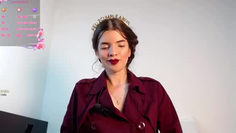 Snapshot of alahia_sky chatting on November 6, 2025, 10:05 am online show from November 6, 2025, 10:05 am