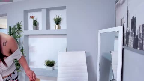 Snapshot of alaia_soto chatting on March 11, 2025, 12:33 am alaia_soto online show from March 11, 2025, 12:33 am