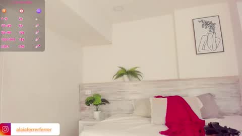 Alaia  online show from February 23, 2025, 8:11 pm