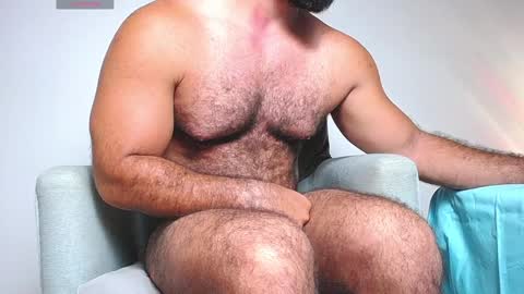 Snapshot of alan_fergusonn chatting on February 5, 2025, 6:48 pm Alan Ferguson online show from February 5, 2025, 6:48 pm