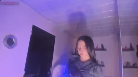 Maeve  online show from December 9, 2024, 11:47 am