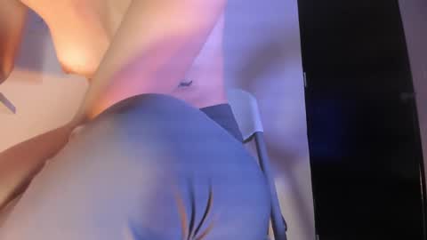 Maeve  online show from December 28, 2024, 2:10 pm