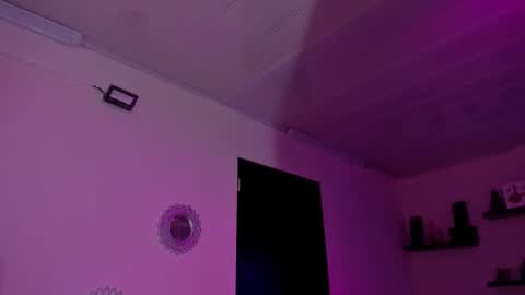 Maeve  online show from January 16, 2025, 5:12 pm