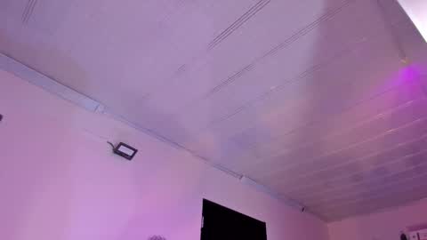 Maeve  online show from February 14, 2025, 10:28 am