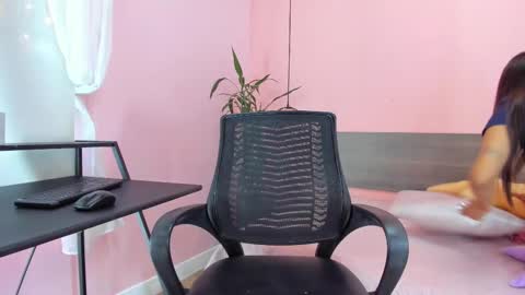 Snapshot of alana_suares chatting on September 9, 2025, 8:30 pm Alana online show from September 9, 2025, 8:30 pm