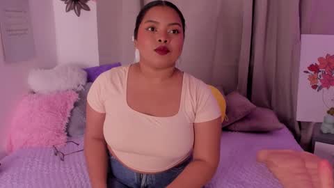 Alana Gmez  online show from November 29, 2025, 3:48 pm