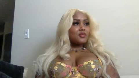 Snapshot of alanaaheartttt chatting on November 4, 2025, 7:02 pm alanaaheartttt online show from November 4, 2025, 7:02 pm