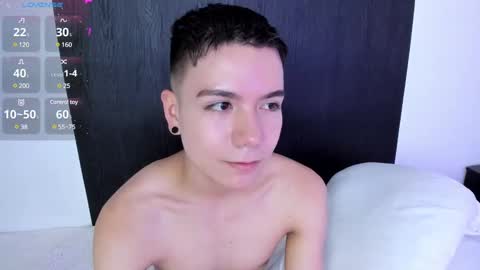 alanblack1 online show from February 8, 2025, 3:53 pm