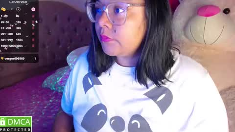 Snapshot of alanna_brunette chatting on January 2, 2025, 1:17 am lanna online show from January 2, 2025, 1:17 am