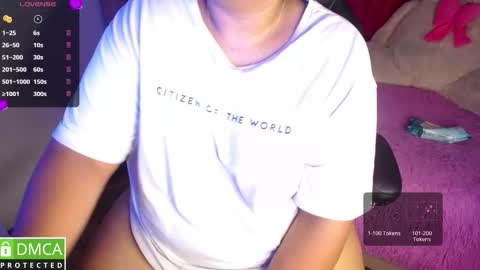 Snapshot of alanna_brunette chatting on September 22, 2025, 9:00 am lanna online show from September 22, 2025, 9:00 am
