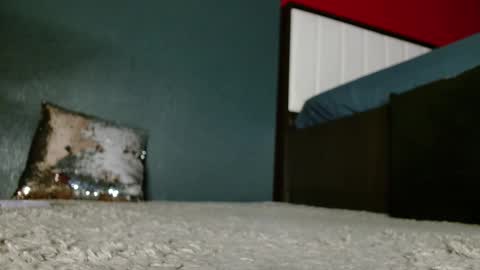 Snapshot of alanna_gold chatting on October 30, 2025, 3:08 am Alanna online show from October 30, 2025, 3:08 am