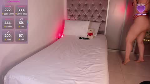 Snapshot of alannalove__ chatting on February 3, 2025, 11:58 pm Alanna  online show from February 3, 2025, 11:58 pm