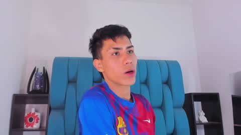 Snapshot of alannaughty_ chatting on January 13, 2025, 9:20 pm alannaughty_ online show from January 13, 2025, 9:20 pm