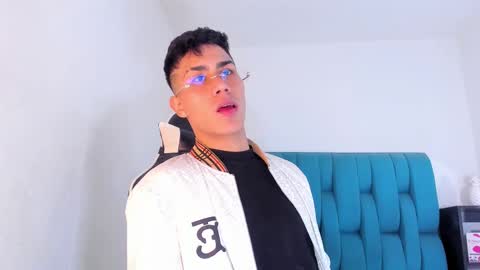 Snapshot of alannaughty_ chatting on March 7, 2025, 8:55 pm alannaughty_ online show from March 7, 2025, 8:55 pm