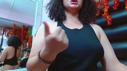 Snapshot of alasmith_ chatting on January 9, 2025, 5:02 am AlaSmith online show from January 9, 2025, 5:02 am