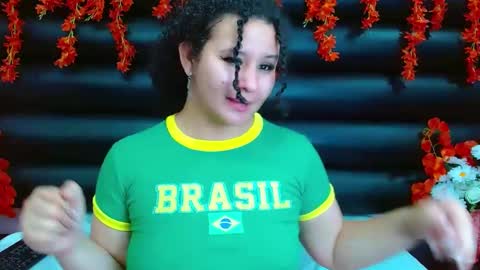 Snapshot of alasmith_ chatting on January 19, 2025, 4:44 am AlaSmith online show from January 19, 2025, 4:44 am