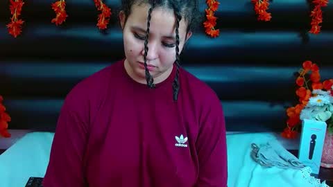 Snapshot of alasmith_ chatting on January 29, 2025, 8:08 am AlaSmith online show from January 29, 2025, 8:08 am