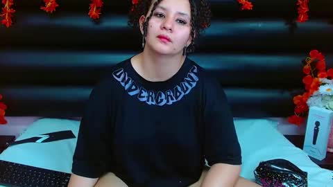 Snapshot of alasmith_ chatting on January 30, 2025, 8:11 am AlaSmith online show from January 30, 2025, 8:11 am