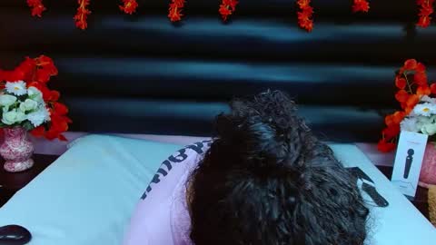 Snapshot of alasmith_ chatting on February 4, 2025, 1:56 am AlaSmith online show from February 4, 2025, 1:56 am