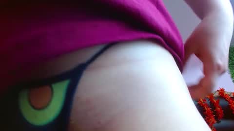 Snapshot of alasmith_ chatting on February 6, 2025, 5:46 am AlaSmith online show from February 6, 2025, 5:46 am