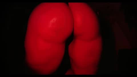 albaandthayron online show from November 15, 2025, 12:02 pm