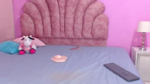 aldana_stone online show from January 25, 2025, 10:18 pm