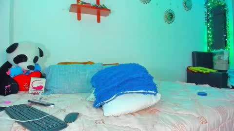 NIKO online show from February 5, 2025, 2:40 am