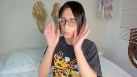 Snapshot of aleexiiaa chatting on September 15, 2025, 12:27 pm aleexiiaa online show from September 15, 2025, 12:27 pm