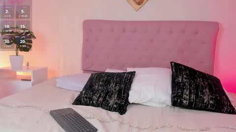 Snapshot of aleexiiaa chatting on October 5, 2025, 2:04 pm aleexiiaa online show from October 5, 2025, 2:04 pm