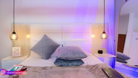 Snapshot of alehia_cute chatting on November 22, 2025, 11:04 pm Alehia Cute online show from November 22, 2025, 11:04 pm