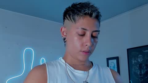 Alejandra online show from December 18, 2025, 3:12 am