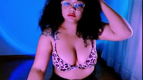 Snapshot of alejandra_conde chatting on October 1, 2025, 2:06 am Alejandra online show from October 1, 2025, 2:06 am